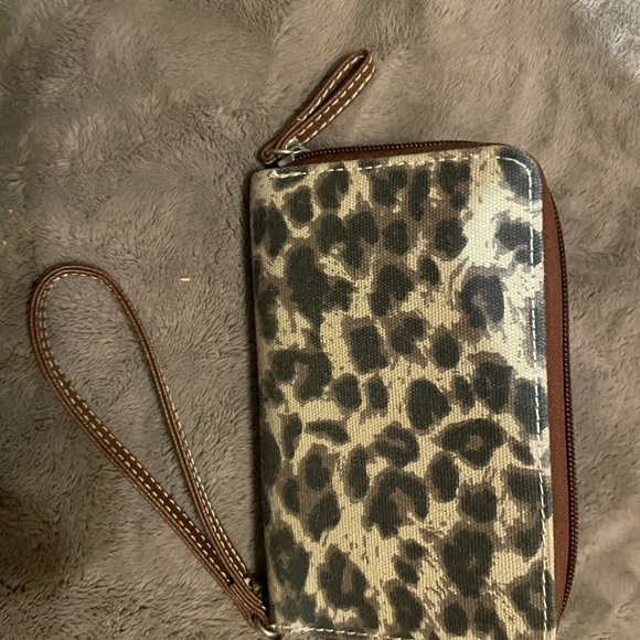 Ladies union bay wristlet wallet - Picture 5 of 5